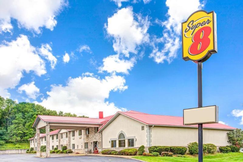Super 8 By Wyndham Mount Vernon, Il Dış mekan fotoğraf